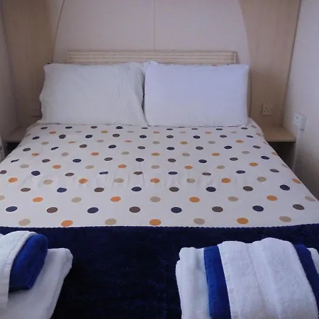 6 Berth On Golden Anchor Apartamento Chapel Saint Leonards Exterior foto