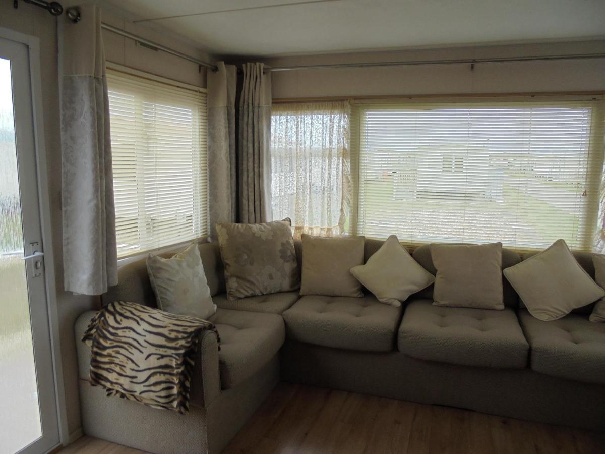 6 Berth On Golden Anchor * Chapel Saint Leonards