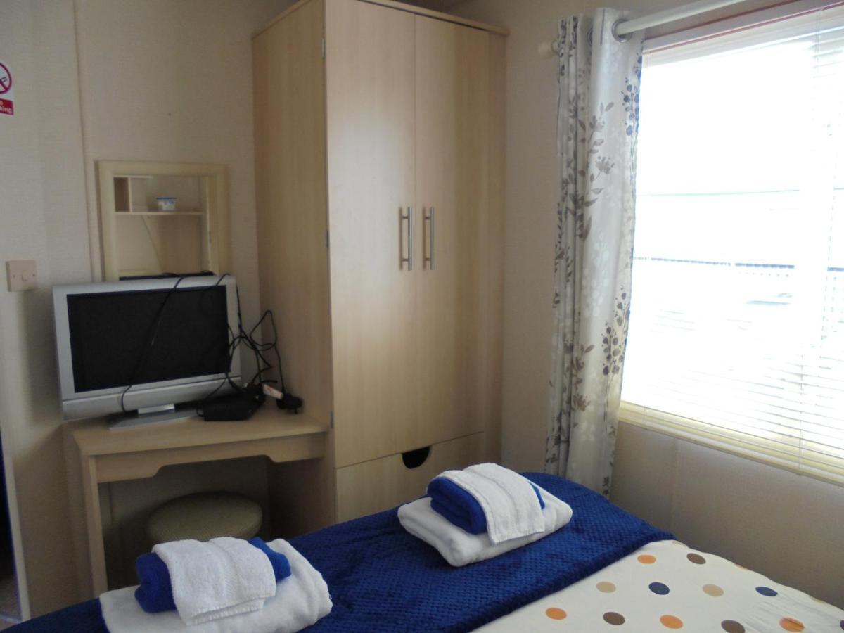 6 Berth On Golden Anchor * Chapel Saint Leonards