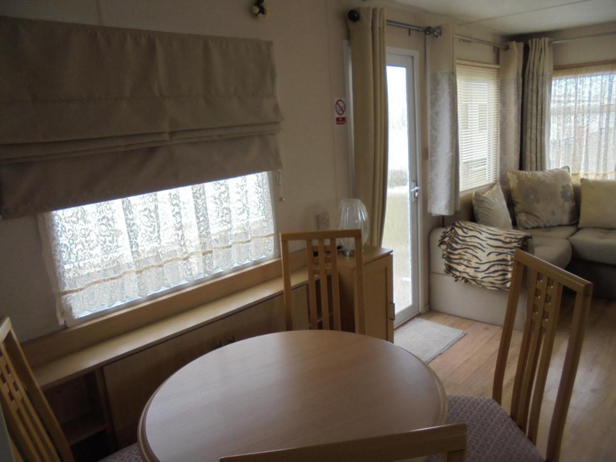 6 Berth On Golden Anchor * Chapel Saint Leonards
